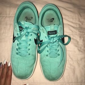 nike sb green glow sneakers